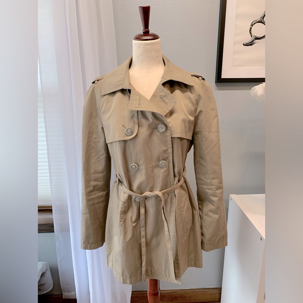Express tan trench coat/jacket with belt women’s size medium